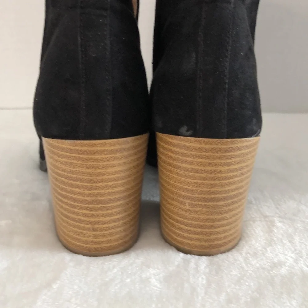QUPID Black Suede‎ Block Heel Bootie Ankle Boot Women Size 5 Classic